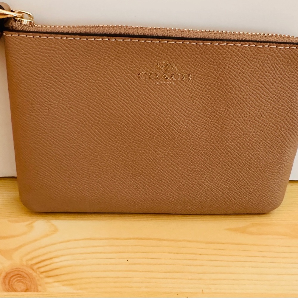 Coach Women's Brown Leather Wristlet - Picture 1 of 7
